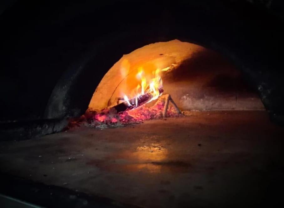 Ristorante Pizzeria Al Posta, Con Alogio Hotel Malvaglia Ngoại thất bức ảnh